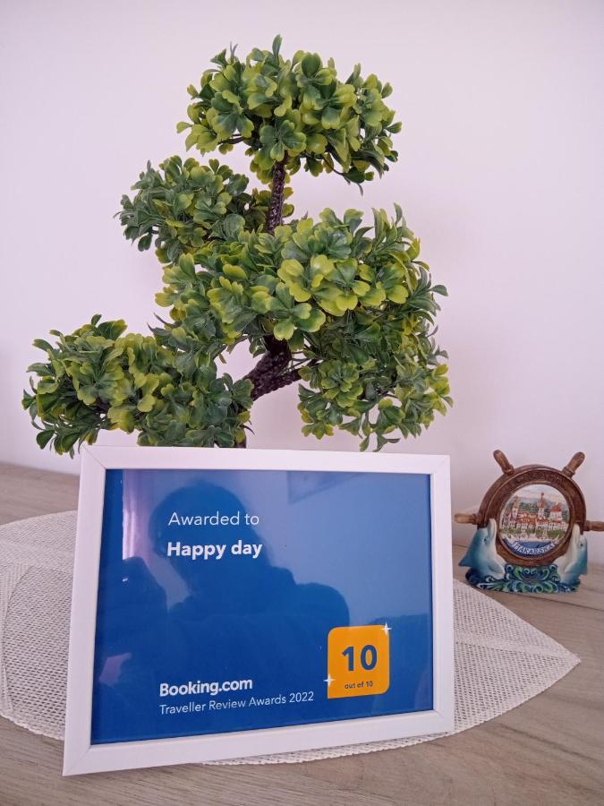 Guest House Happy Day Slunj Exteriör bild